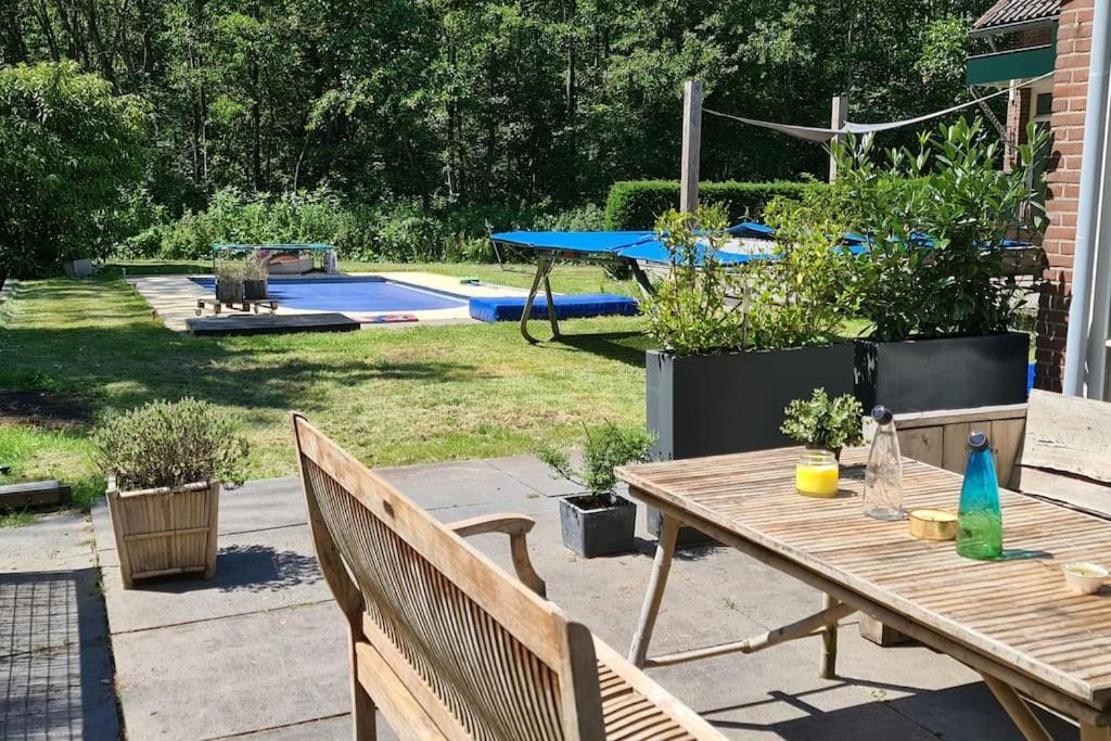 וולסן-זאוד Balistyle Guesthouse Incl Hottub Near Amsterdam And Haarlem מראה חיצוני תמונה