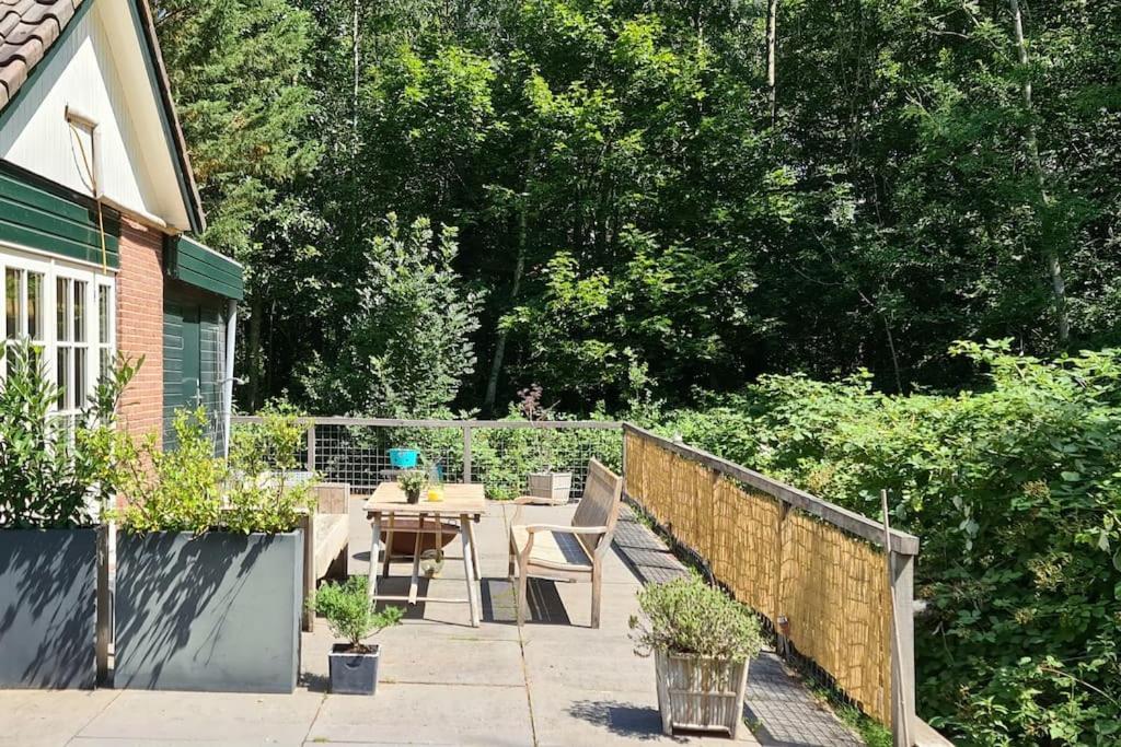 וולסן-זאוד Balistyle Guesthouse Incl Hottub Near Amsterdam And Haarlem מראה חיצוני תמונה